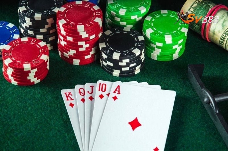 Đừng mạo hiểm với tài chính bản thân khi chơi poker
